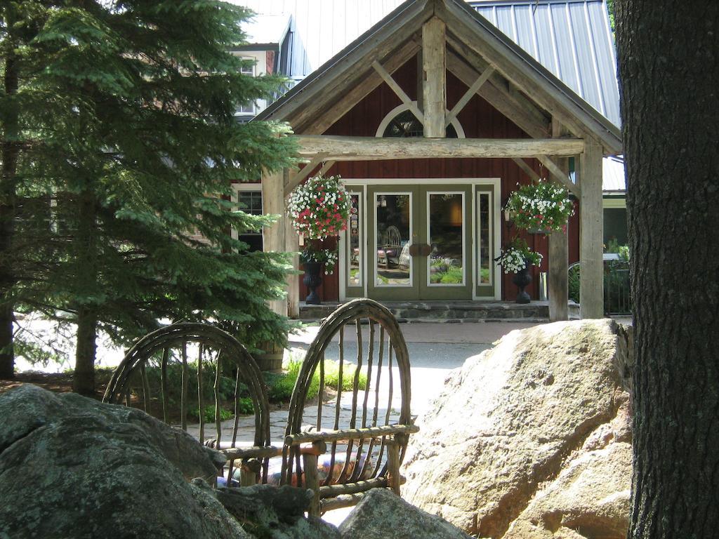 Trillium Resort & Spa Port Sydney Exterior foto